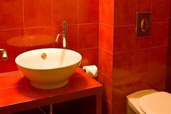 Adiandi Boutique Hotel นาฟปลิโอ ภายนอก รูปภาพ
